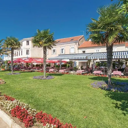 Two-bedroom In Biograd Apartman